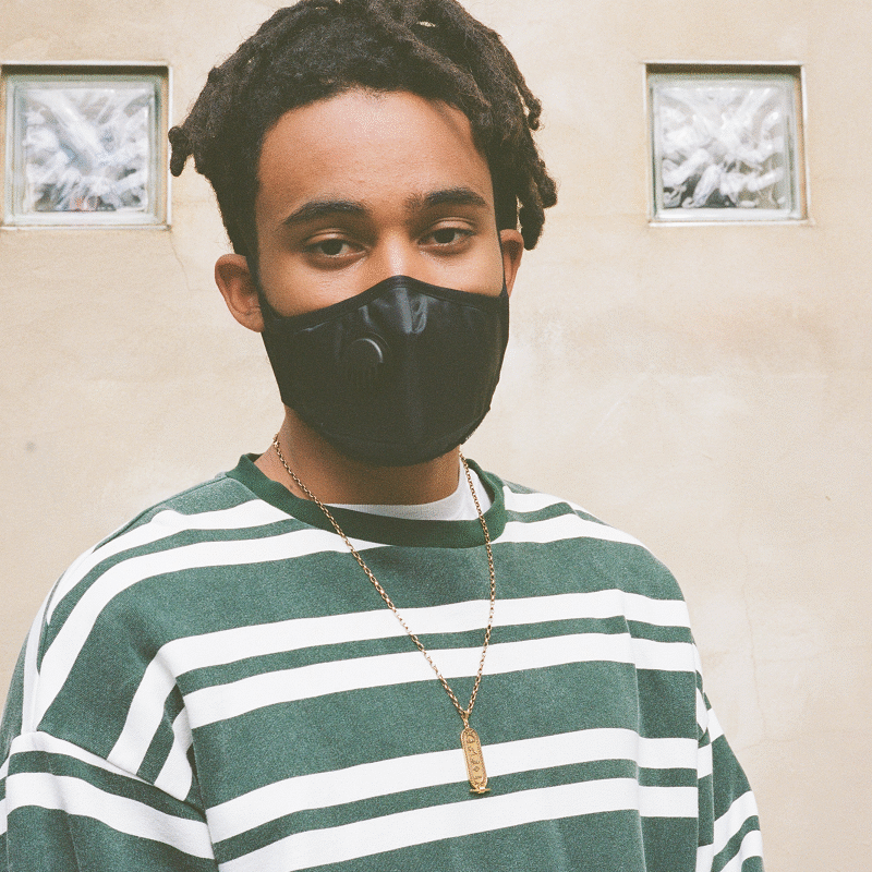 Supalabs korduvkasutatav mask pakub kaitset kahjulike õhus leiduvate ärritajate ja saasteainete eest, mis võivad põhjustada terviseprobleeme.