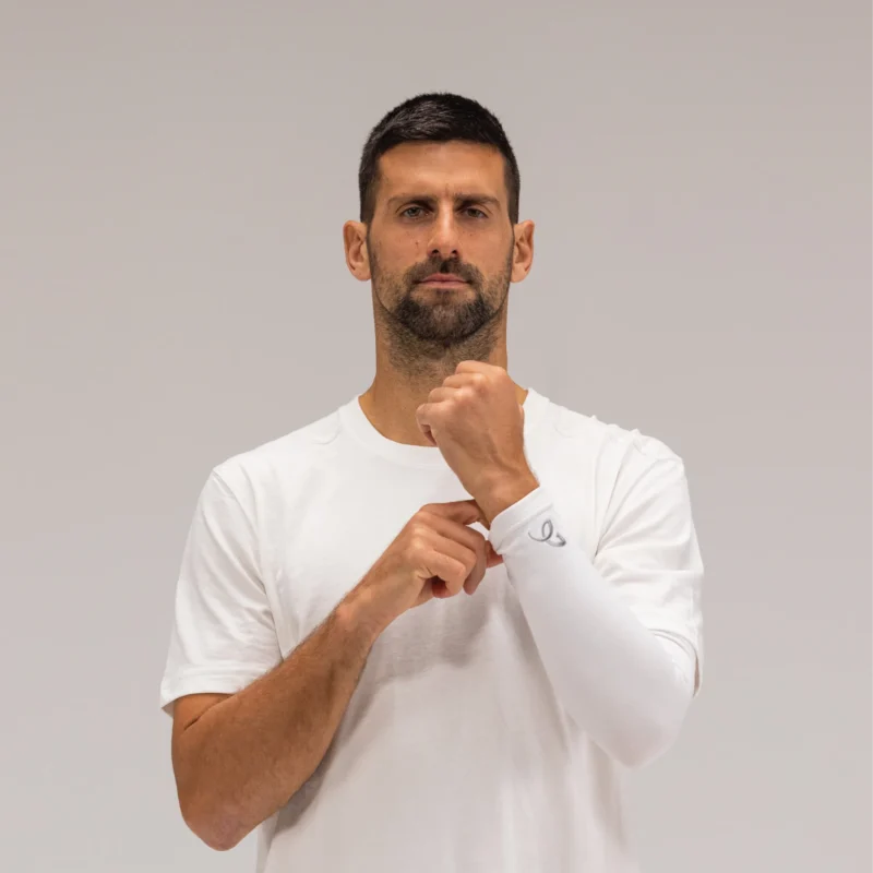 Novak Djokovic liitus Incrediweariga! Tutvu kantava infrapunatehnoloogiaga — kliiniliselt valideeritud kangas parandab vereringet ja kiirendab taastumist rakulisel tasandil.